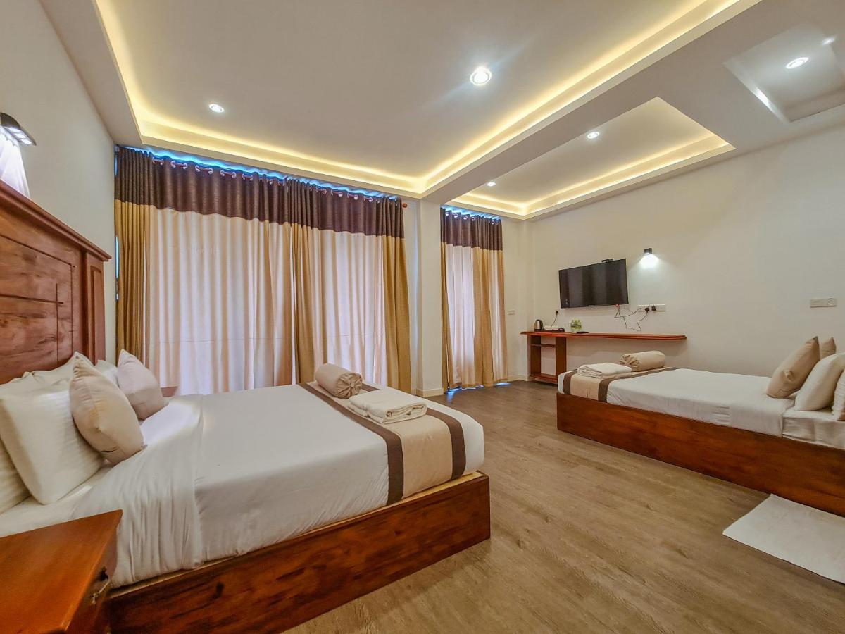 Top Rich Hotel 努沃勒埃利耶 外观 照片