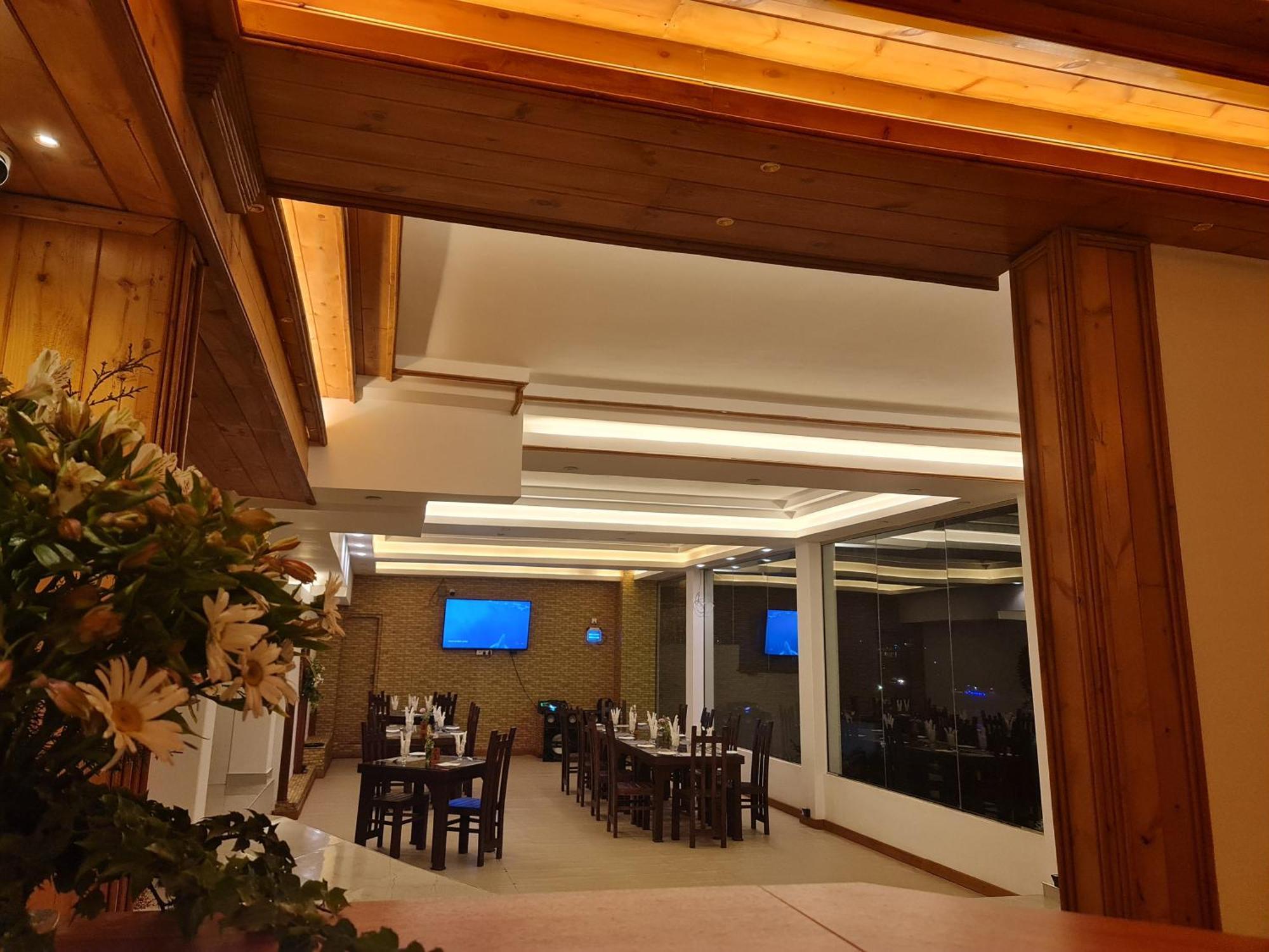 Top Rich Hotel 努沃勒埃利耶 外观 照片